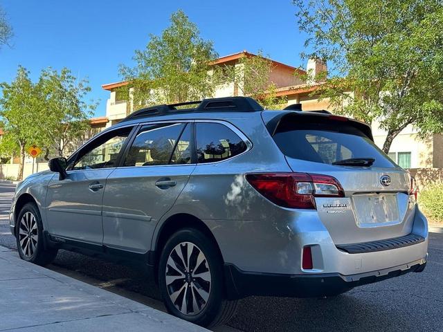 Photo of 2017 Ice Silver Metallic Subaru Outback