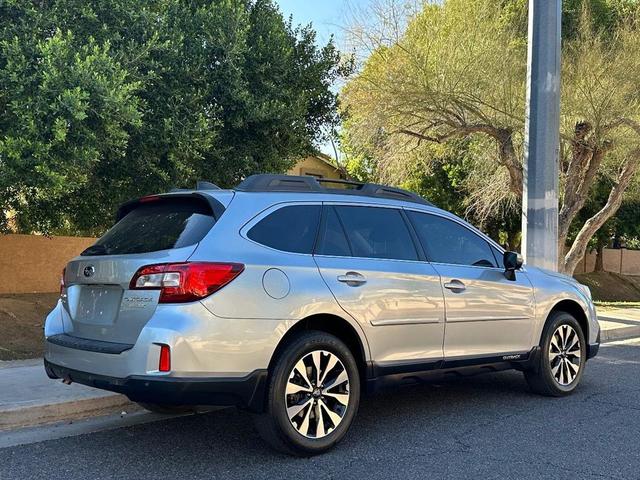 Photo of 2017 Ice Silver Metallic Subaru Outback