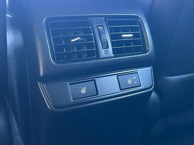 Photo of 2017 Ice Silver Metallic Subaru Outback