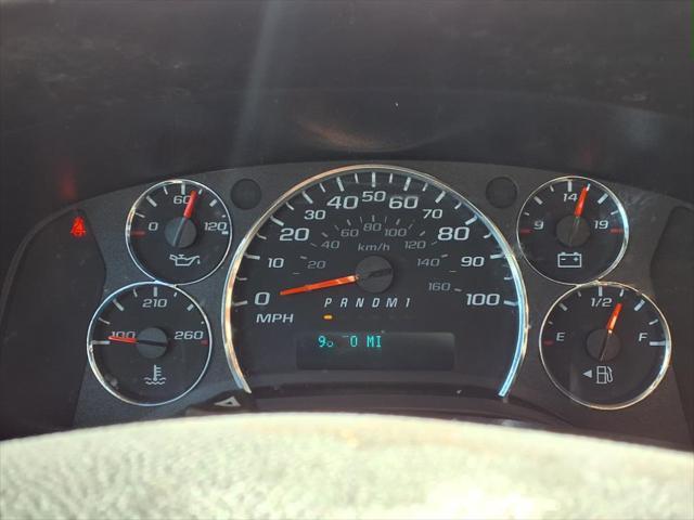 Photo of 2021 Summit White Chevrolet Express 2500