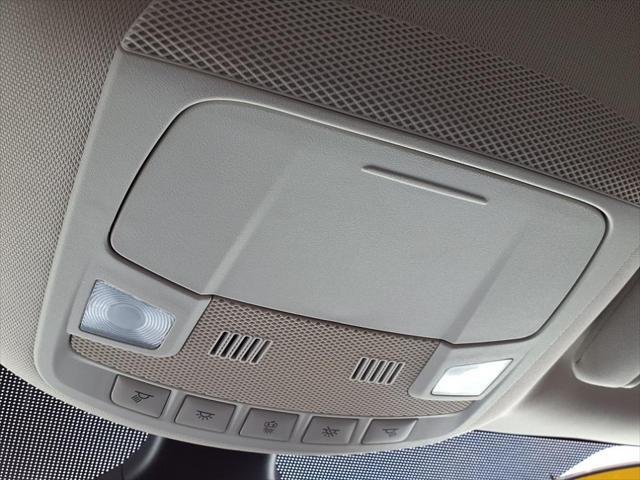 Photo of 2024 White Ford Edge