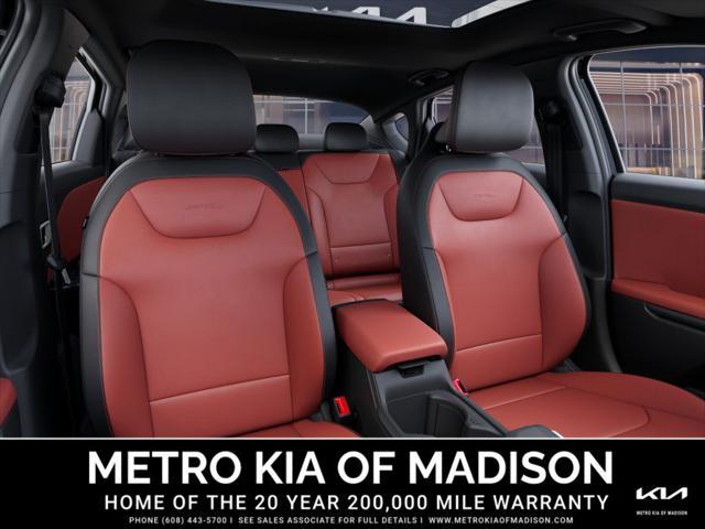Photo of 2025 Aurora Black Pearl Kia K4