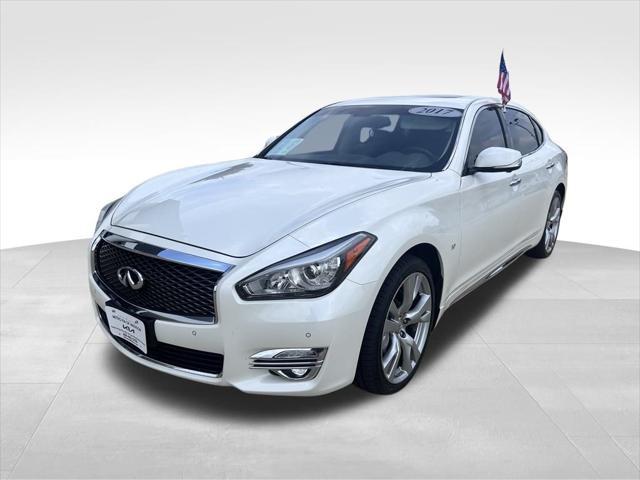 2017 Infiniti Q70L