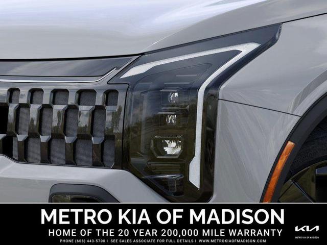 Photo of 2026 Wolf Gray Kia Sportage