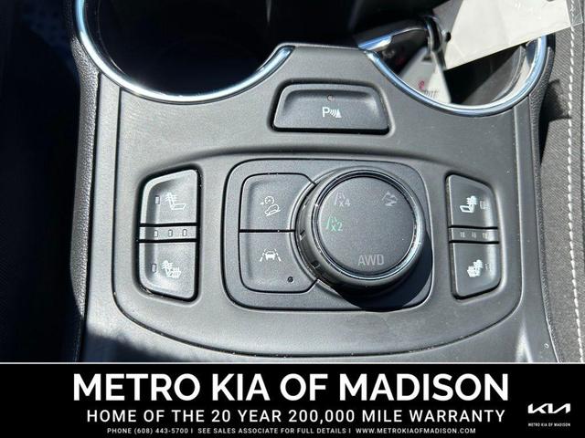 Photo of 2023 Marine Metallic GMC Terrain