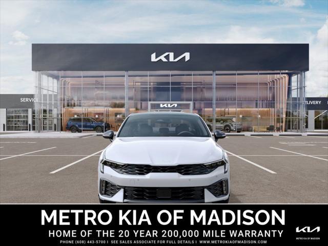 Photo of 2025 Snow White Pearl Kia K5