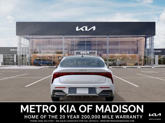 Photo of 2025 Snow White Pearl Kia K5