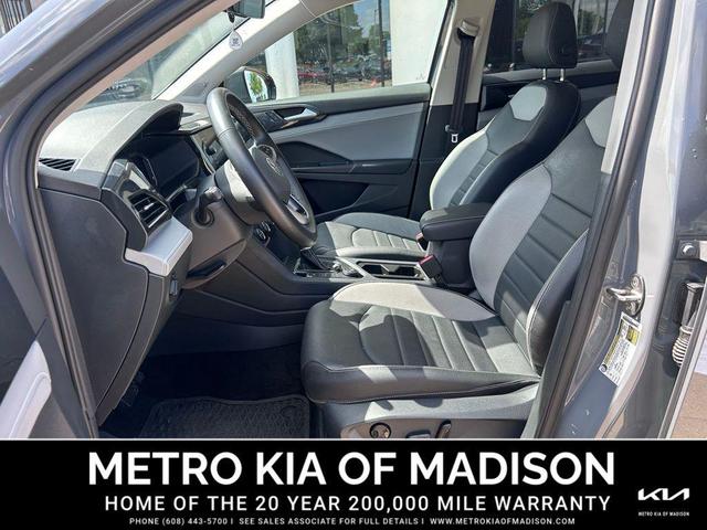 Photo of 2022 Gray Volkswagen Taos