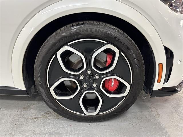 Photo of 2024 STAR WHITE MET TRI-COAT Ford Mustang Mach-E