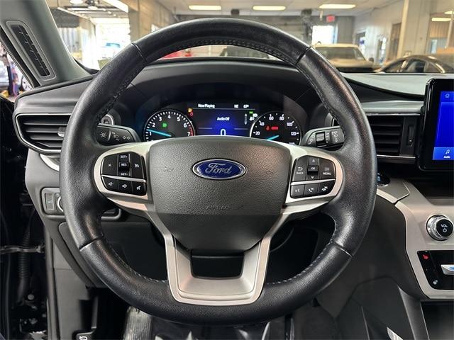 Photo of 2022 AGATE BLACK METALLIC Ford Explorer
