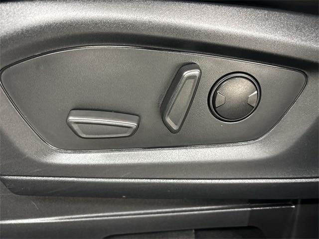Photo of 2022 AGATE BLACK METALLIC Ford Explorer