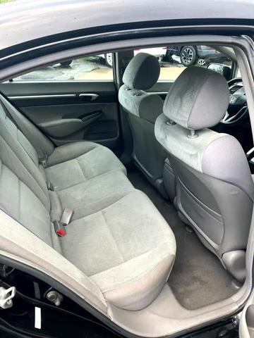 Photo of 2010 Black Honda Civic