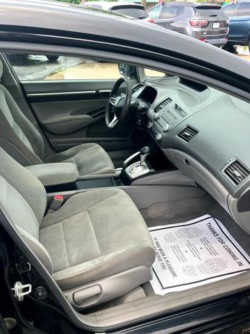 Photo of 2010 Black Honda Civic