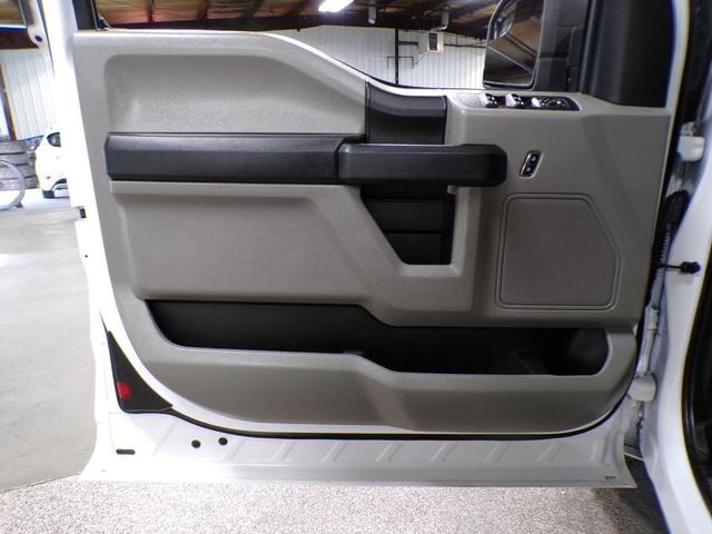 Photo of 2019 Oxford White Ford F-150