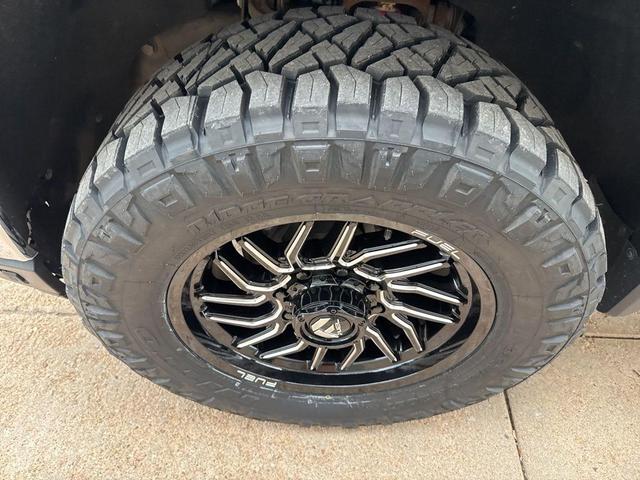 Photo of 2021 White Frost GMC Sierra 2500