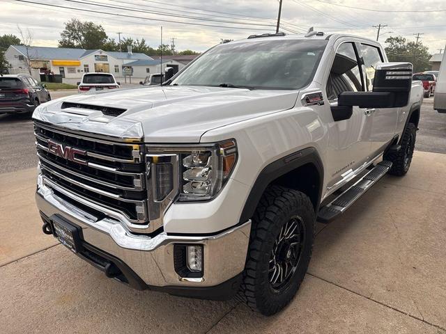 Photo of 2021 White Frost GMC Sierra 2500