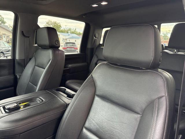 Photo of 2021 White Frost GMC Sierra 2500