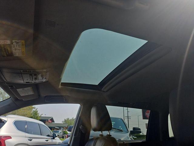 Photo of 2019 Predawn Gray Mica Toyota Highlander