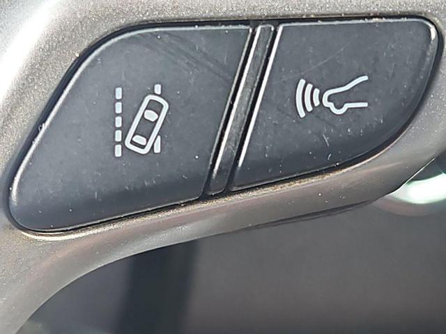 Photo of 2019 Predawn Gray Mica Toyota Highlander