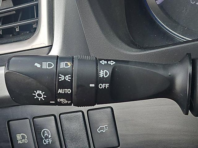 Photo of 2019 Predawn Gray Mica Toyota Highlander