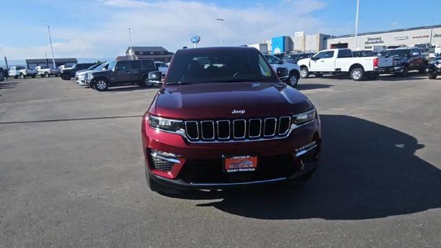 Photo of 2025 Velvet Red Pearlcoat Jeep Grand Cherokee