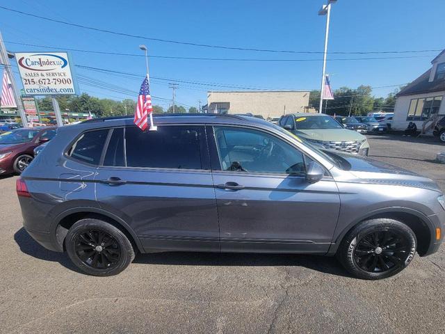 Photo of 2020 Platinum Gray Metallic Volkswagen Tiguan