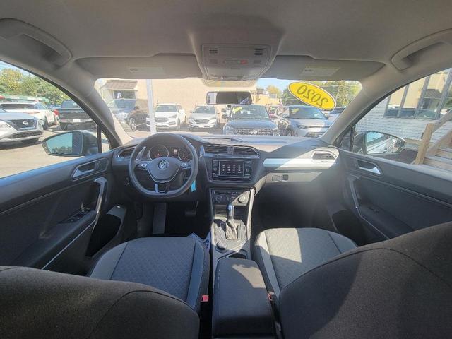 Photo of 2020 Platinum Gray Metallic Volkswagen Tiguan