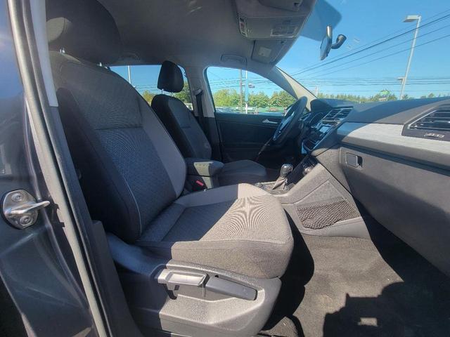 Photo of 2020 Platinum Gray Metallic Volkswagen Tiguan