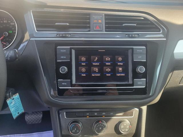 Photo of 2020 Platinum Gray Metallic Volkswagen Tiguan