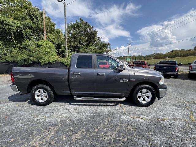 Photo of 2015 Brilliant Black Crystal Pearlcoat RAM 1500