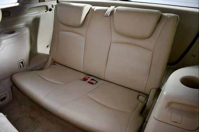 Photo of 2006 Sonora Gold Pearl Toyota Highlander Hybrid