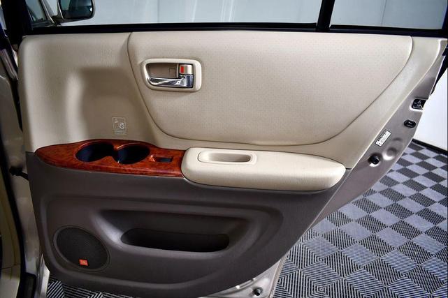 Photo of 2006 Sonora Gold Pearl Toyota Highlander Hybrid