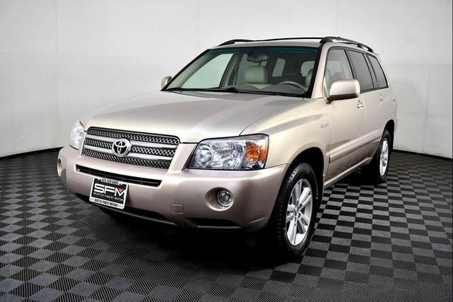 Photo of 2006 Sonora Gold Pearl Toyota Highlander Hybrid