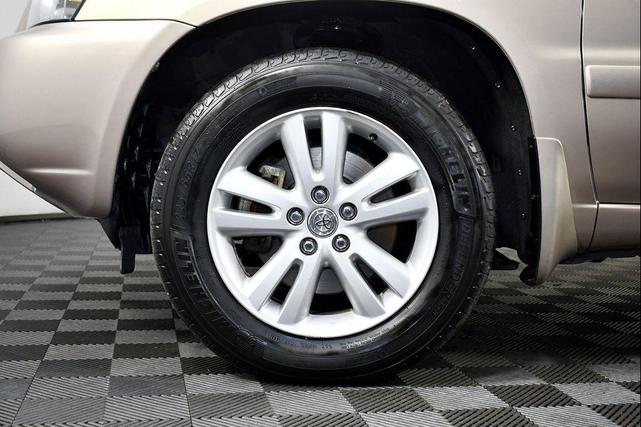 Photo of 2006 Sonora Gold Pearl Toyota Highlander Hybrid
