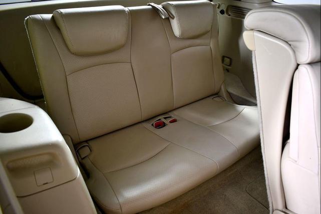 Photo of 2006 Sonora Gold Pearl Toyota Highlander Hybrid