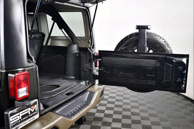 Photo of 2017 Black Jeep Wrangler Unlimited