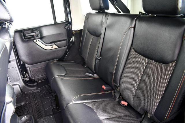 Photo of 2017 Black Jeep Wrangler Unlimited