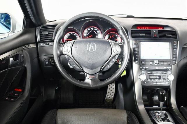 Photo of 2007 White Diamond Pearl Acura TL