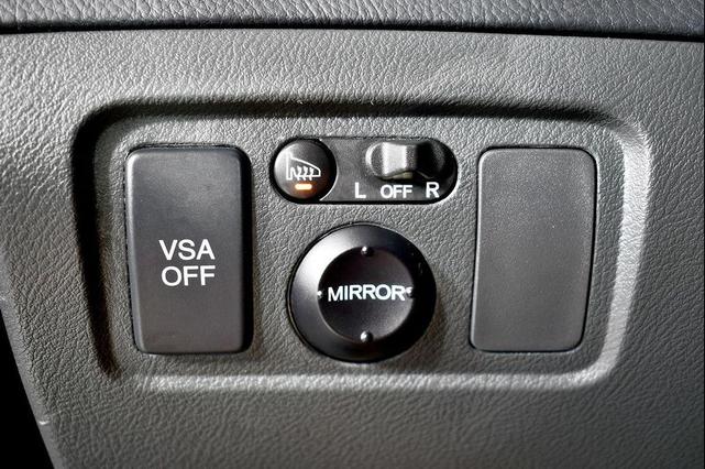 Photo of 2007 White Diamond Pearl Acura TL