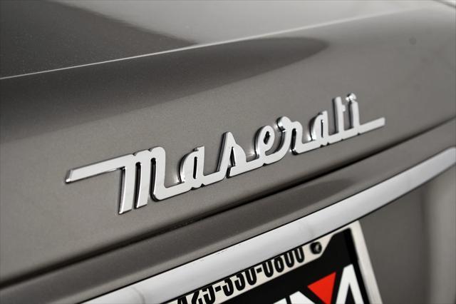 Photo of 2006 Touring Grey Maserati Quattroporte