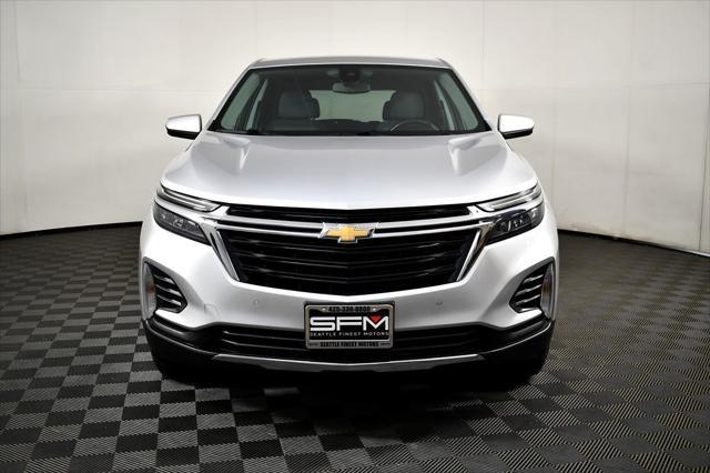 Photo of 2022 Silver Ice Metallic Chevrolet Equinox