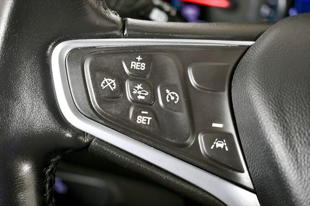 Photo of 2022 Silver Ice Metallic Chevrolet Equinox