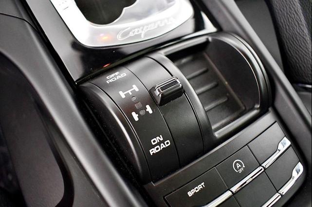 Photo of 2017 Black Porsche Cayenne