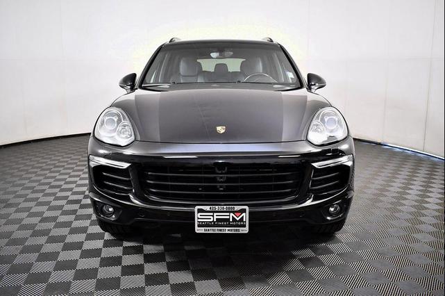 Photo of 2017 Black Porsche Cayenne