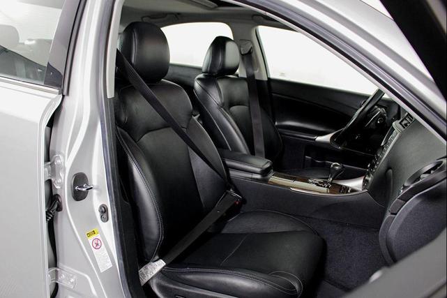 Photo of 2009 Glacier Frost Mica Lexus IS 250