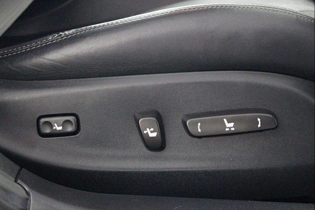 Photo of 2009 Glacier Frost Mica Lexus IS 250