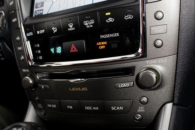 Photo of 2009 Glacier Frost Mica Lexus IS 250