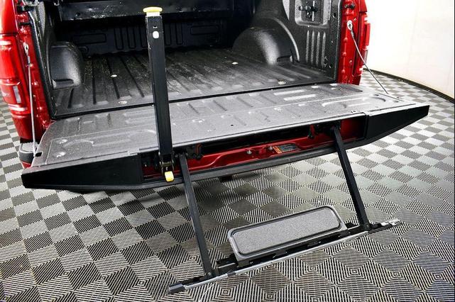 Photo of 2015 Race Red Ford F-150