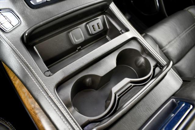 Photo of 2019 Onyx Black GMC Yukon