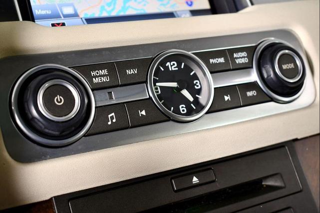 Photo of 2010 Bali Blue Land Rover Range Rover Sport
